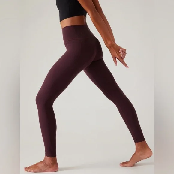 NWT Athleta Transcend Stash Spiced Cabernet Tight Size M/T. - Picture 5 of 9